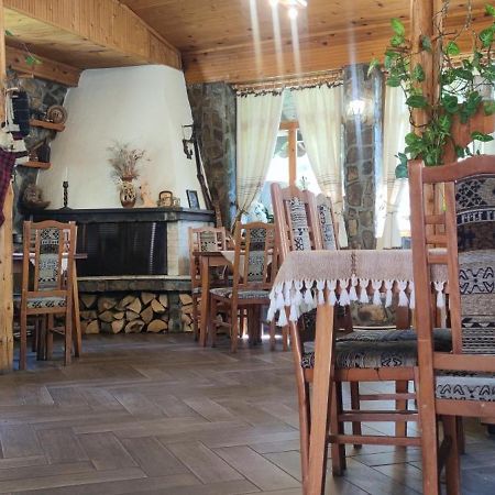 Стар Мерак Hotel Рибарица Екстериор снимка